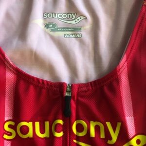 Sold - Saucony Women’s Tri-Suit